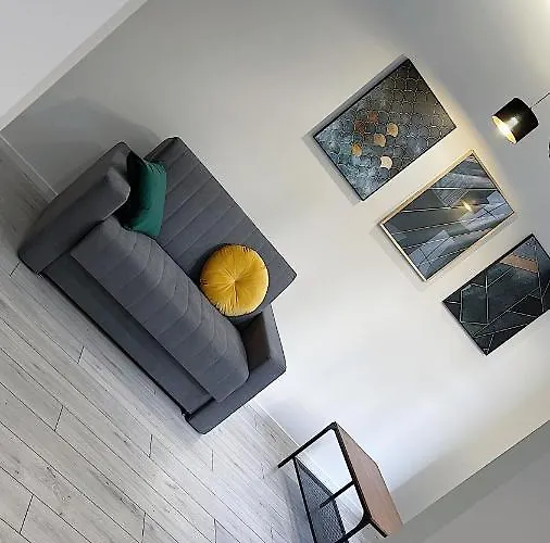 Polonia Art In The Center Apartment *