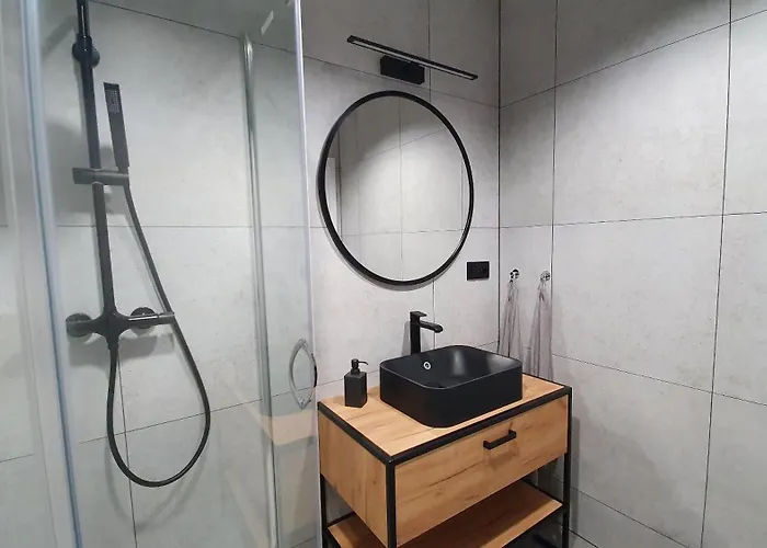 Polonia Art In The Center